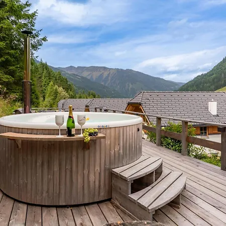 Hirschblick Chalet *